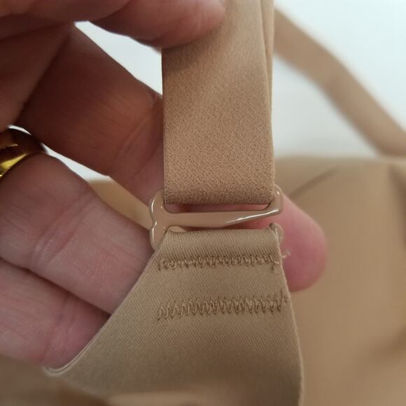 HoneyLove Women's Wire Free Wireless Crossover Bra Tan Size 2X 42 C/D - Picture 7 of 10